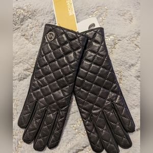 NWT Michael Kors Gloves